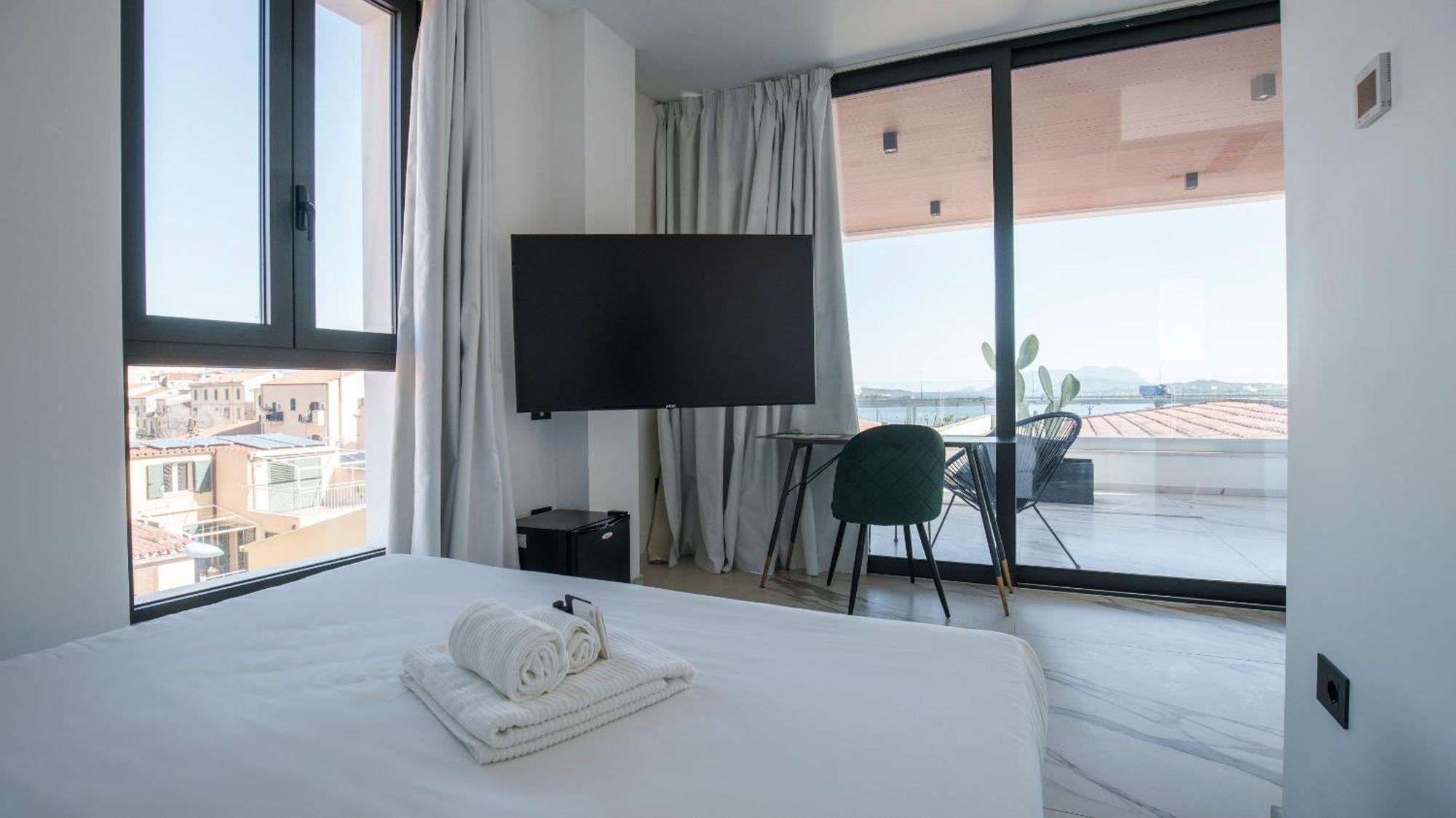 Welcomely - Affittacamere Seamphony Light Rooms ออลเบีย ภายนอก รูปภาพ